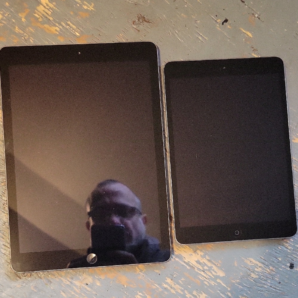 Apple Ipads 4 FIX/REPAIR